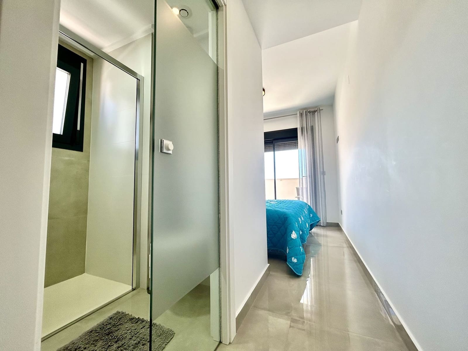 2 quarto Apartamento para venda em Pilar de la Horadada - 330 000 € (Ref: 9983526)