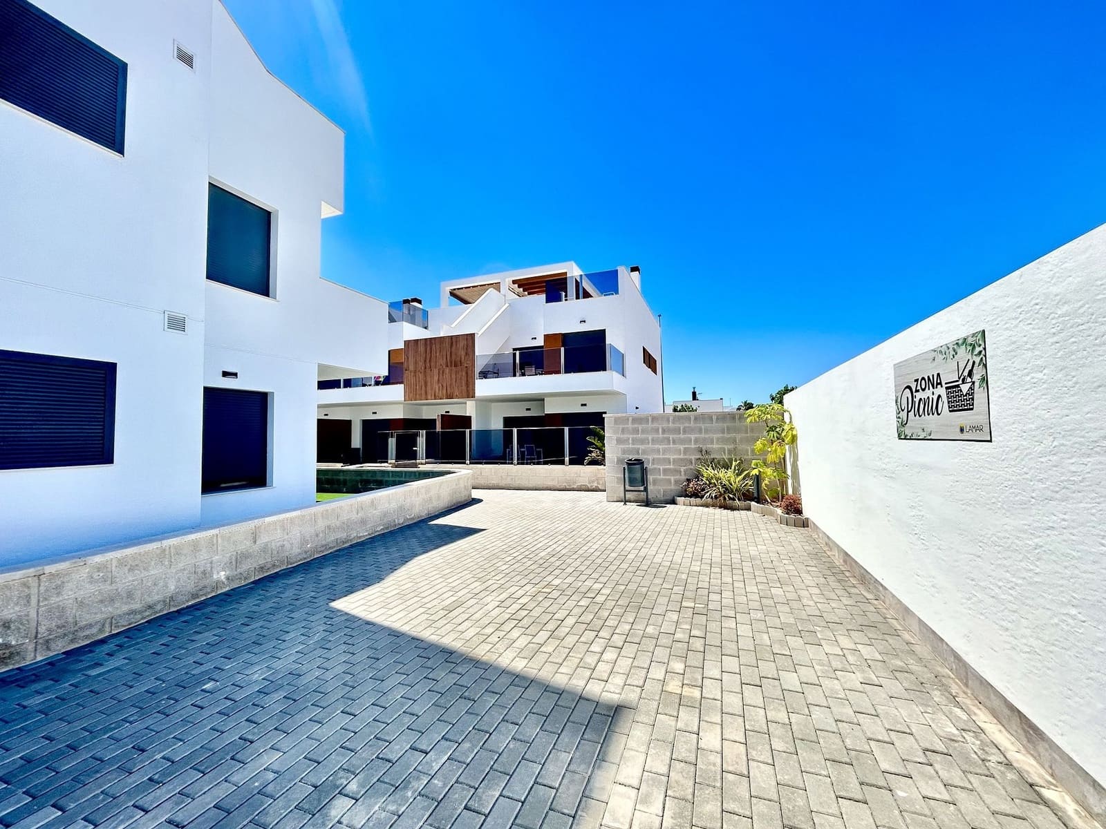 2 quarto Apartamento para venda em Pilar de la Horadada - 330 000 € (Ref: 9983526)