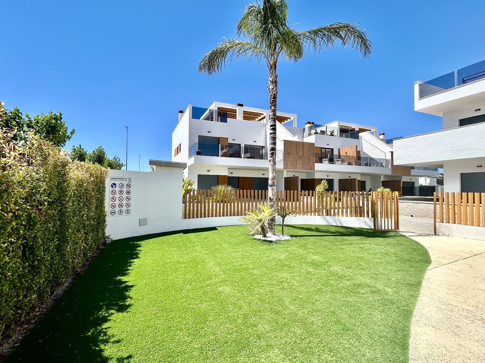 2 quarto Apartamento para venda em Pilar de la Horadada - 330 000 € (Ref: 9983526)