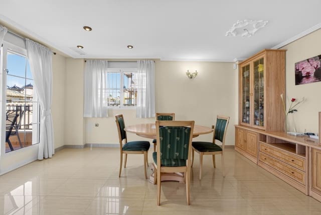 7 soveværelse Villa til salg i La Zenia, Orihuela - € 839.000 (Ref: 9983529)