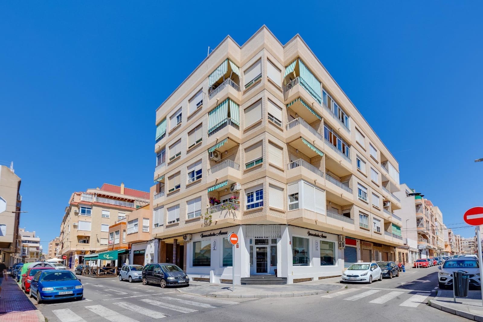 3 soverom Leilighet til salgs i Torrevieja - € 190 000 (Ref: 9983532)