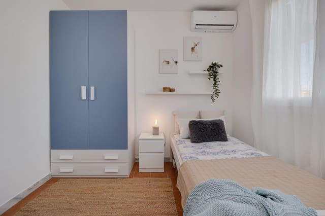 Apartamento de 2 habitaciones en Nueva Torrevieja, Torrevieja en venta - 199.900 € (Ref: 9983533)