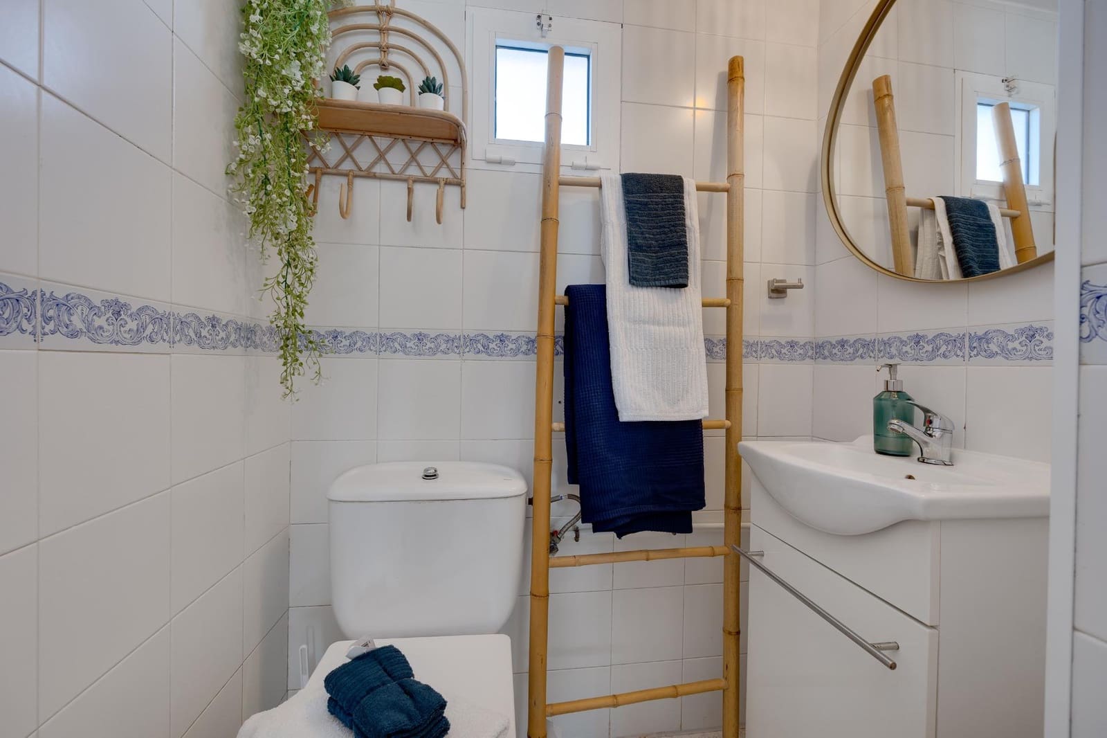 Apartamento de 2 habitaciones en Torrevieja en venta - 199.900 € (Ref: 9983533)