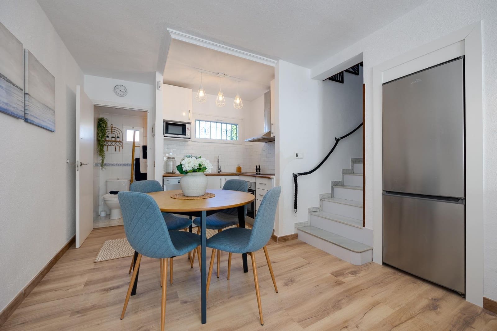 Apartamento de 2 habitaciones en Torrevieja en venta - 199.900 € (Ref: 9983533)