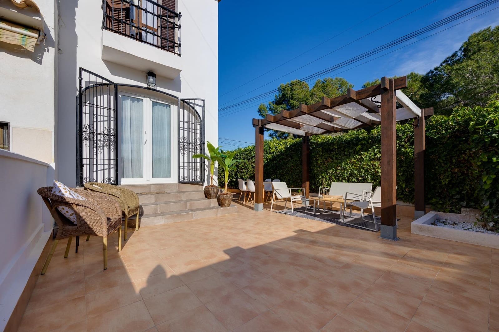 Apartamento de 2 habitaciones en Torrevieja en venta - 199.900 € (Ref: 9983533)