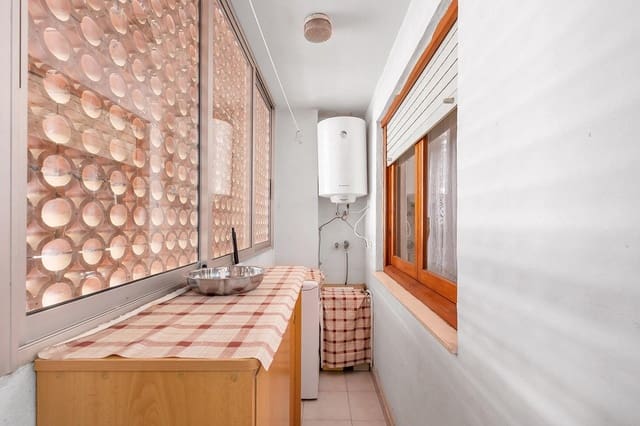 2 soverom Leilighet til salgs i Centro - Muelle Pesquero, Torrevieja - € 130 000 (Ref: 9983534)