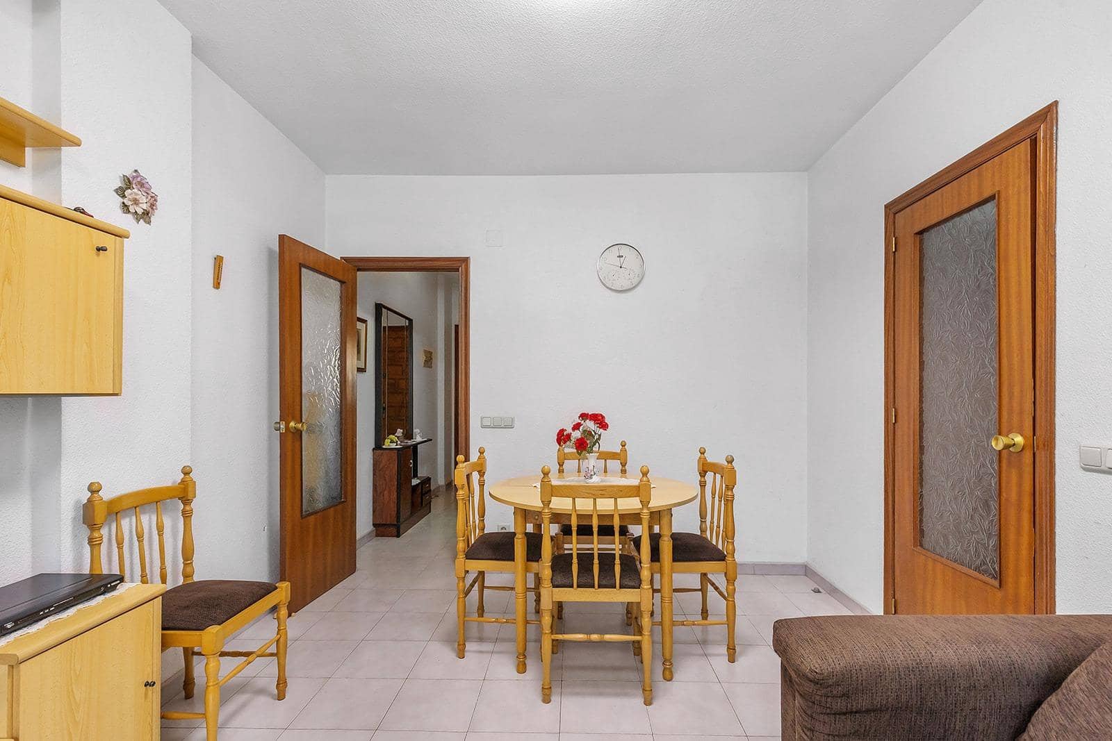 2 soverom Leilighet til salgs i Torrevieja - € 130 000 (Ref: 9983534)