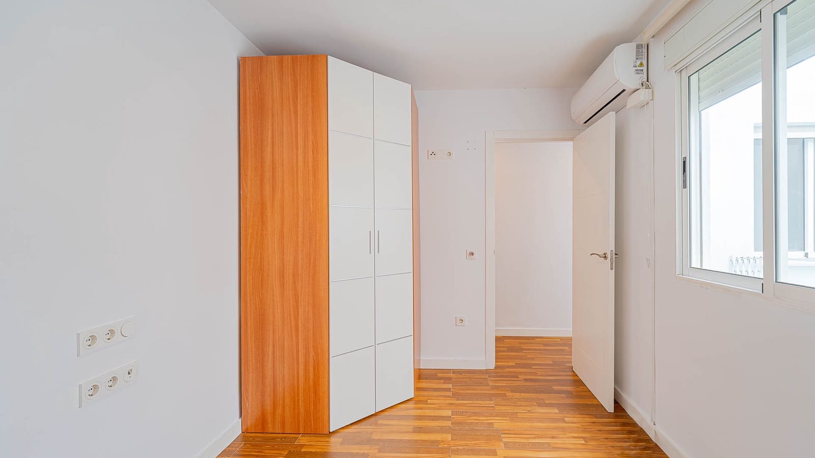 2 soverom Leilighet til salgs i Torrevieja - € 154 900 (Ref: 9983539)