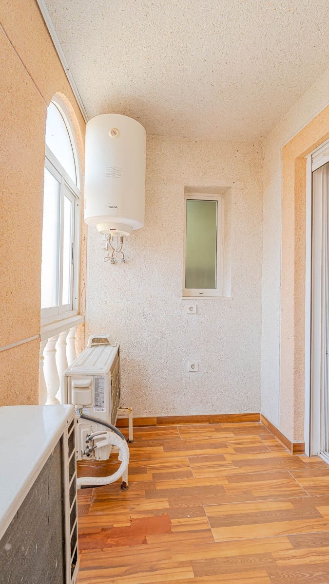 2 soverom Leilighet til salgs i Torrevieja - € 154 900 (Ref: 9983539)