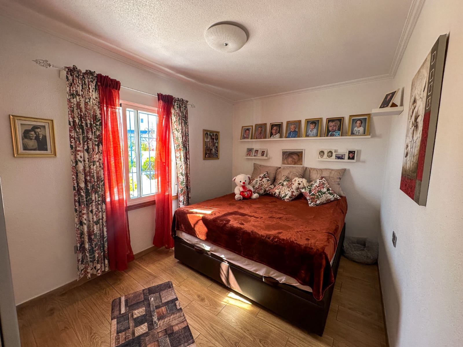 2 bedroom Townhouse for sale in Torrevieja - € 420,000 (Ref: 9983542)