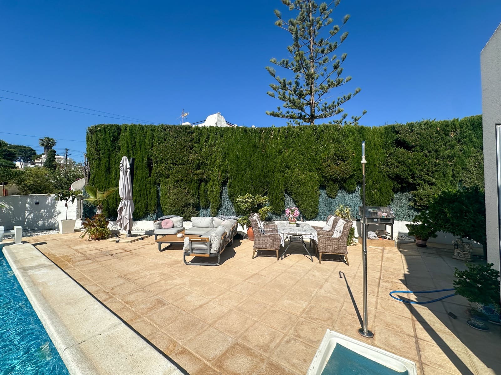 2 bedroom Townhouse for sale in Torrevieja - € 420,000 (Ref: 9983542)