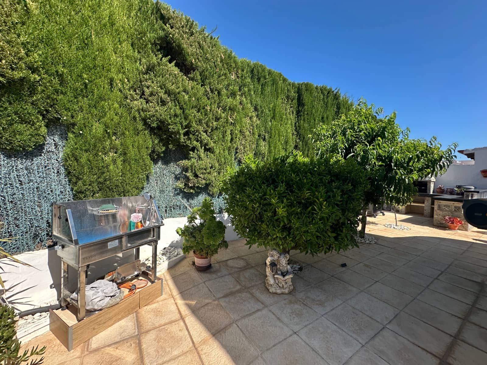 2 bedroom Townhouse for sale in Torrevieja - € 420,000 (Ref: 9983542)