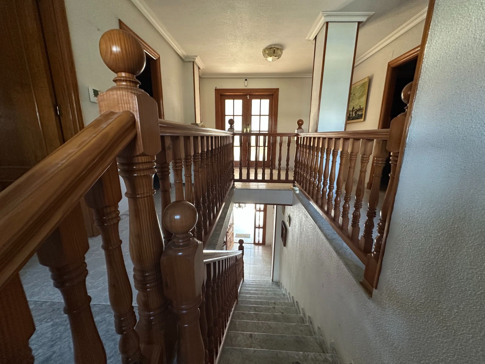 8 bedroom Villa for sale in Torrevieja - € 550,000 (Ref: 9983543)