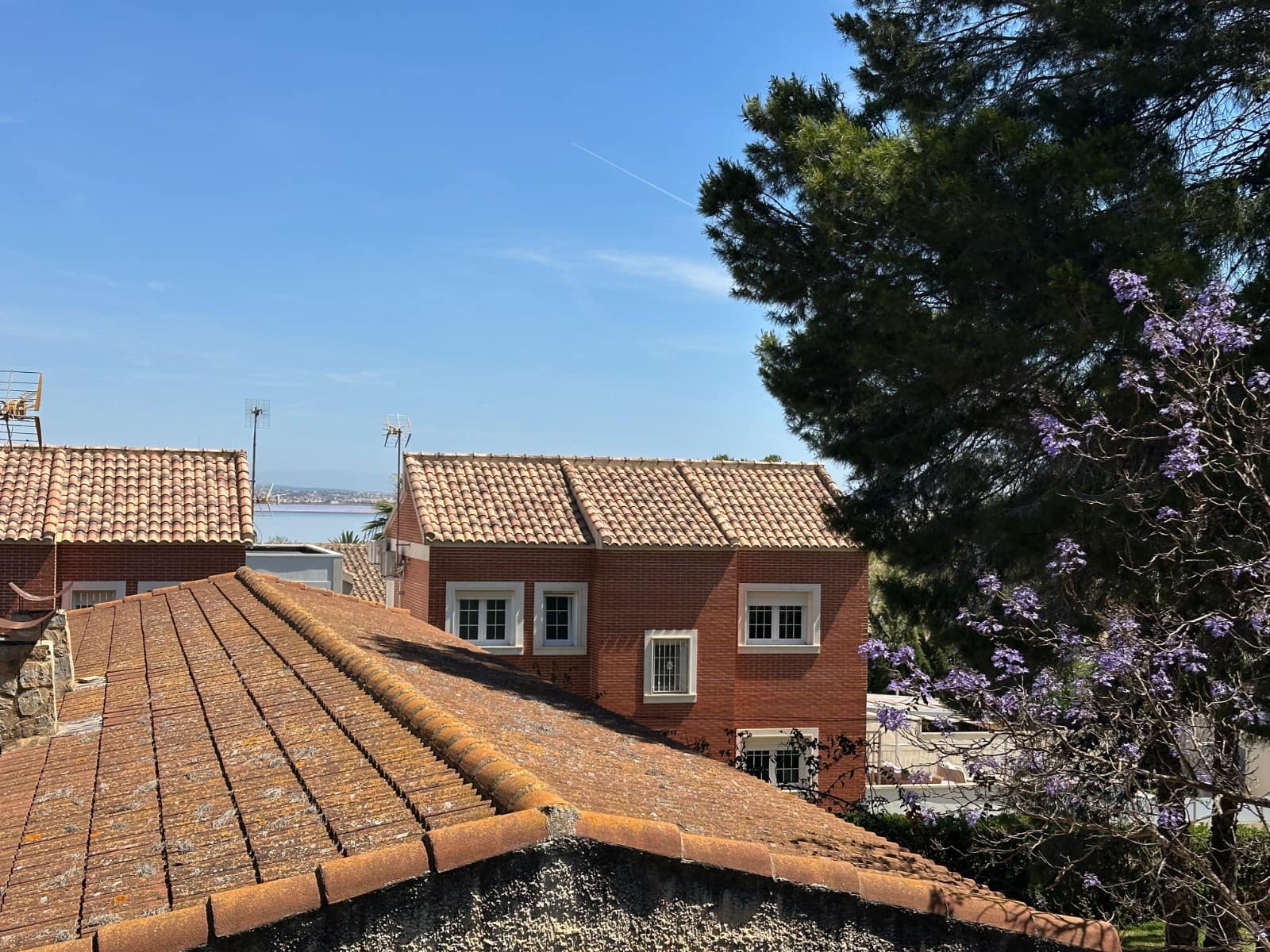 8 bedroom Villa for sale in Torrevieja - € 550,000 (Ref: 9983543)