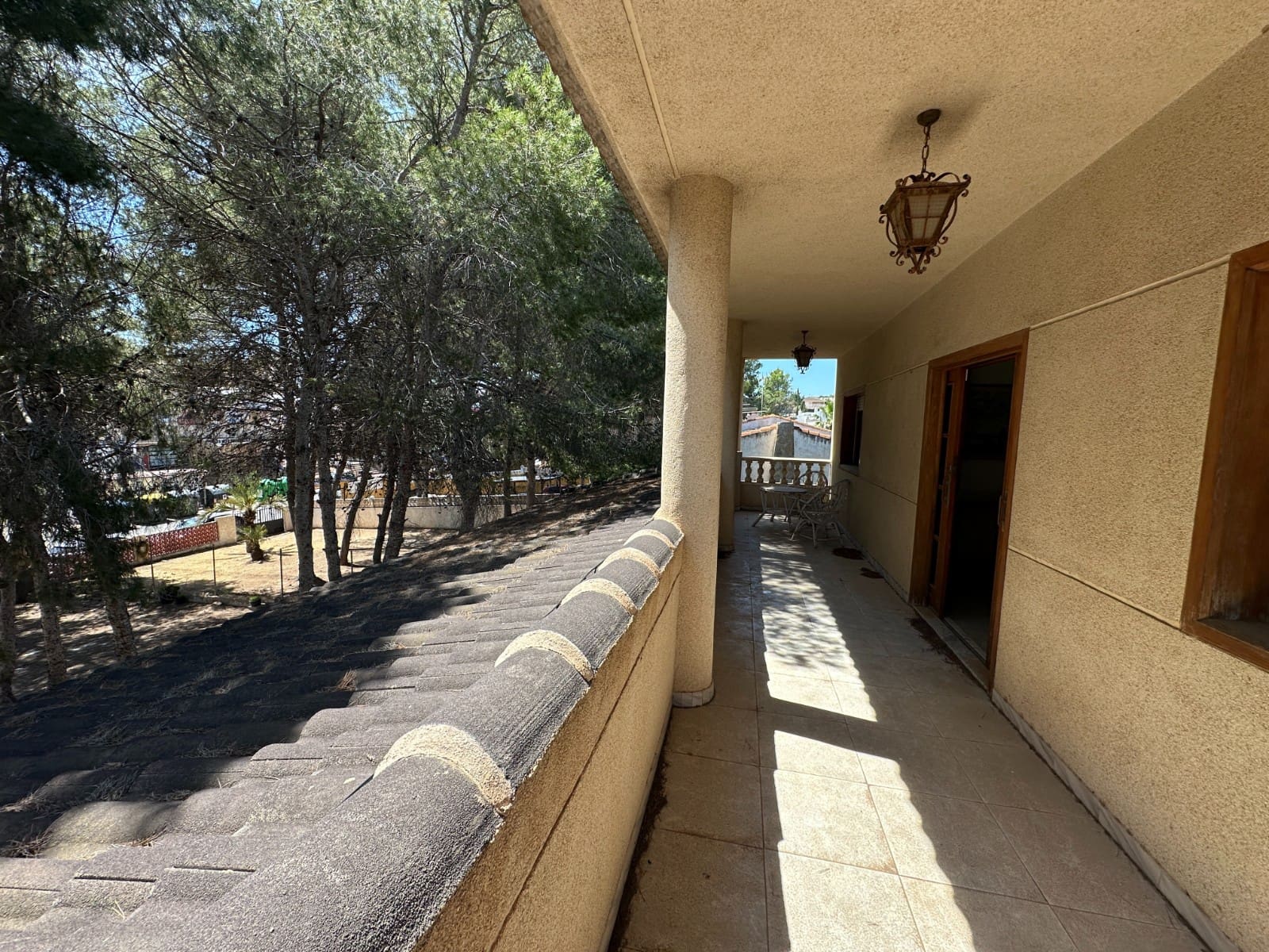 8 bedroom Villa for sale in Torrevieja - € 550,000 (Ref: 9983543)
