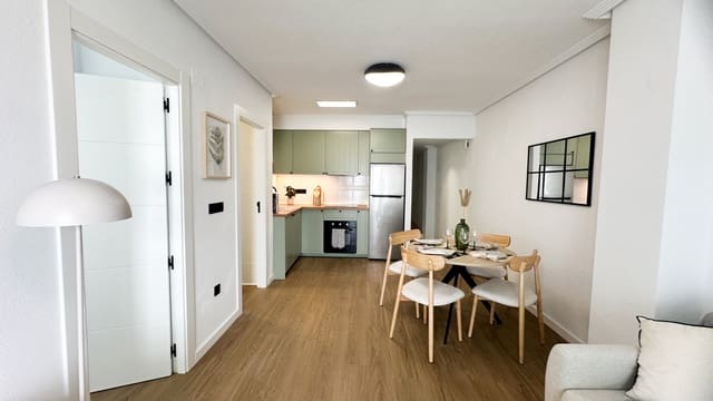 2 Zimmer Apartment zu verkaufen in Playa Flamenca, Orihuela - 194.800 € (Ref: 9983545)