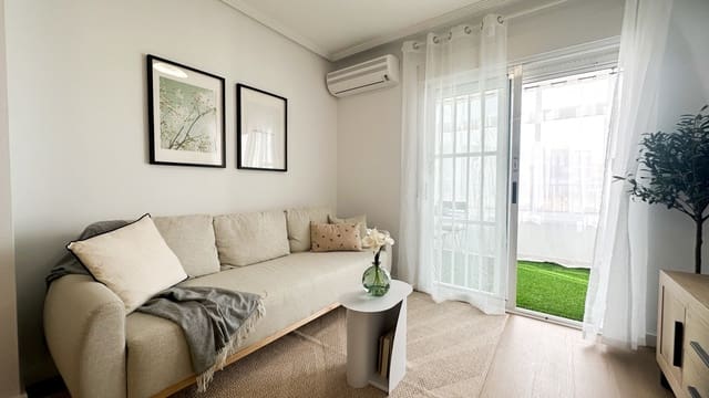 2 Zimmer Apartment zu verkaufen in Playa Flamenca, Orihuela - 194.800 € (Ref: 9983545)