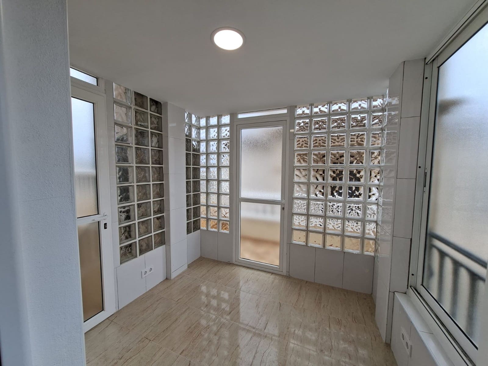 2 Zimmer Bungalow zu verkaufen in Playa Flamenca - 169.000 € (Ref: 9983546)