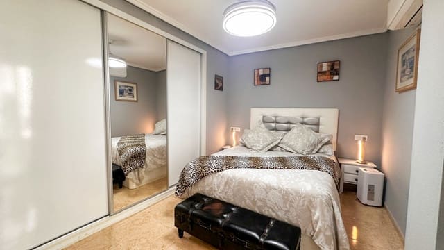 3 soverom Leilighet til salgs i Centro - Muelle Pesquero, Torrevieja - € 194 900 (Ref: 9983547)