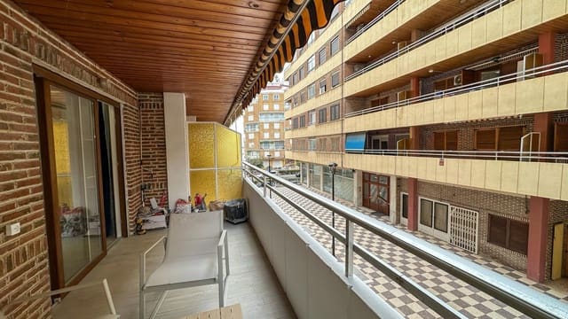 2 soveværelse Lejlighed til salg i Playa de los Náufragos, Torrevieja - € 249.900 (Ref: 9983553)