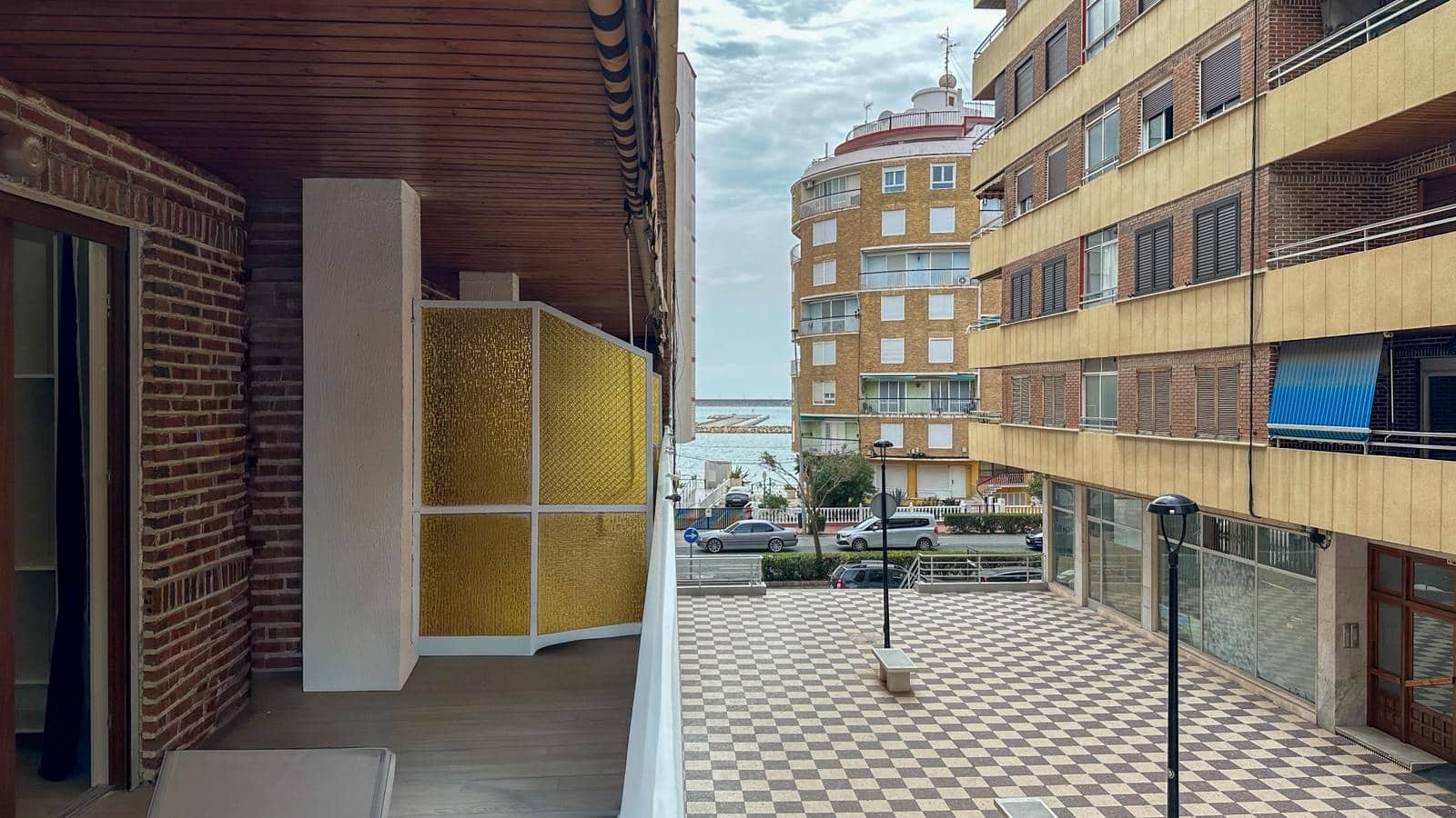 2 soveværelse Lejlighed til salg i Torrevieja - € 249.900 (Ref: 9983553)