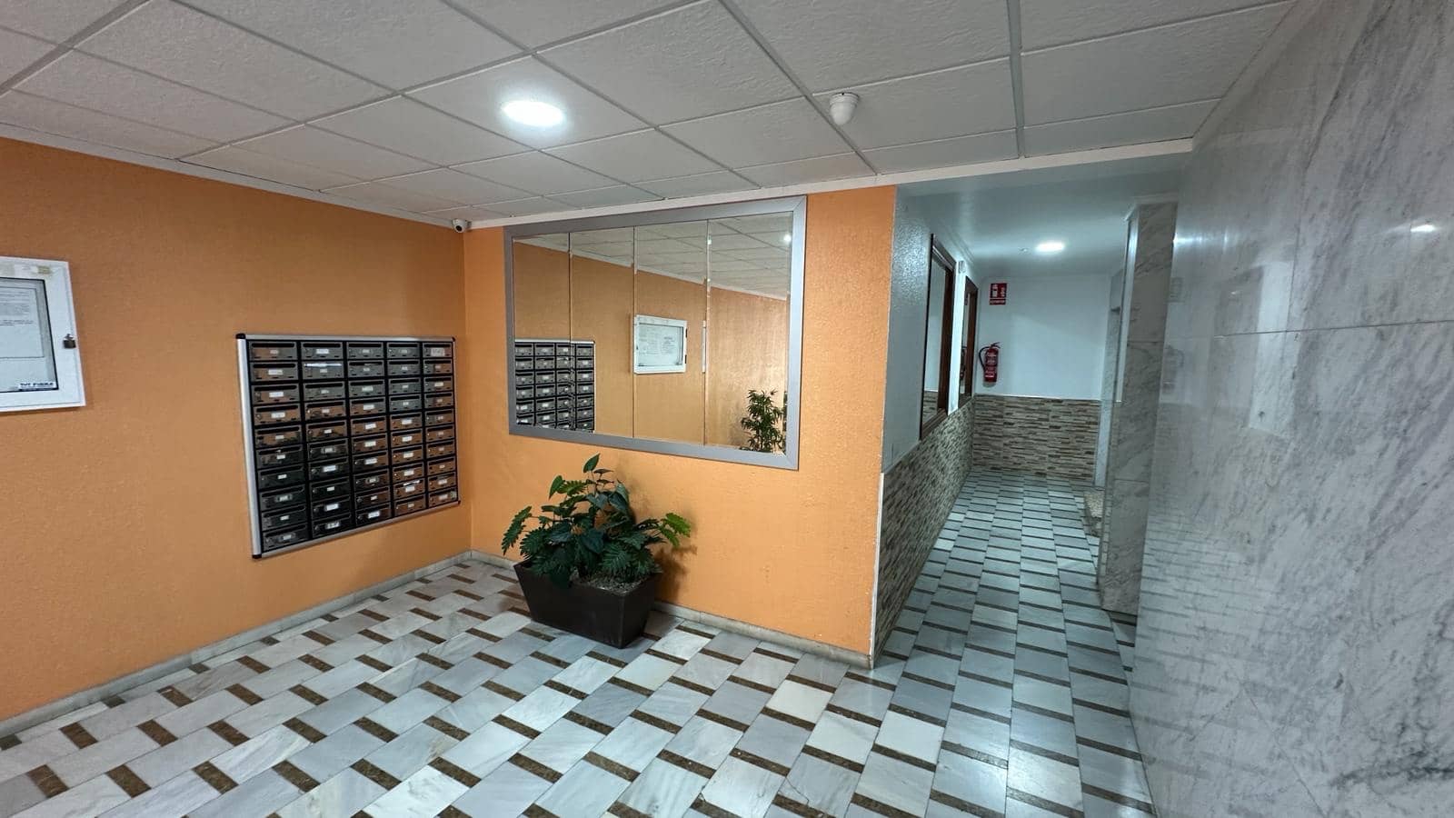 2 soveværelse Lejlighed til salg i Torrevieja - € 249.900 (Ref: 9983553)
