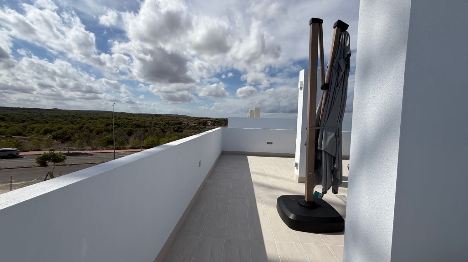 2 makuuhuone Kattohuoneisto myytävänä paikassa Torrevieja - 305 000 € (Ref: 9983561)