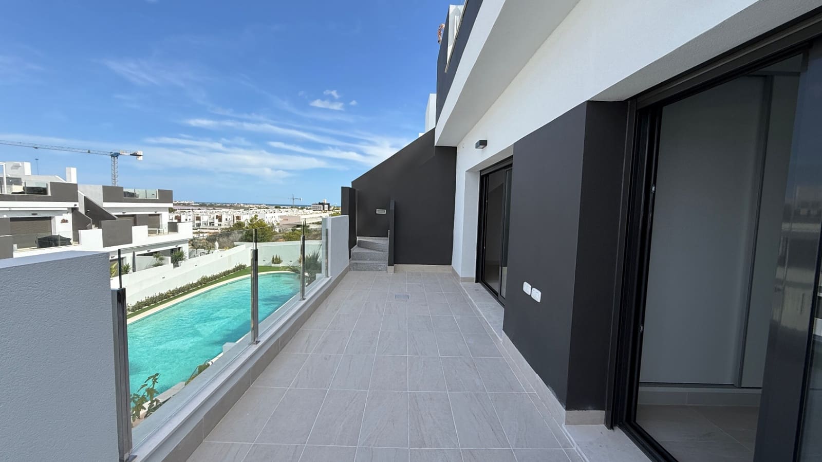 2 makuuhuone Kattohuoneisto myytävänä paikassa Torrevieja - 305 000 € (Ref: 9983561)
