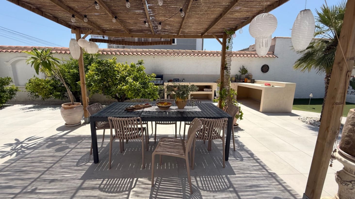 3 bedroom Villa for sale in Torrevieja - € 645,000 (Ref: 9983564)