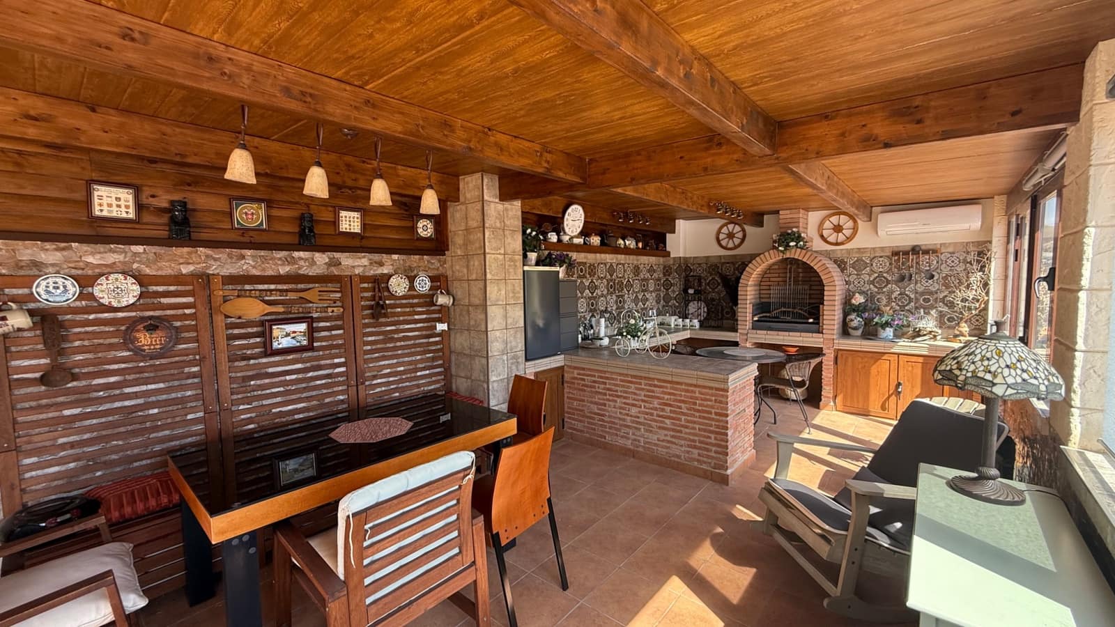 7 bedroom Villa for sale in Torrevieja - € 930,000 (Ref: 9983565)