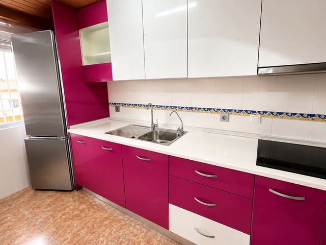 2 chambre Appartement à vendre à Playa de los Náufragos, Torrevieja - 140 000 € (Ref: 9983573)