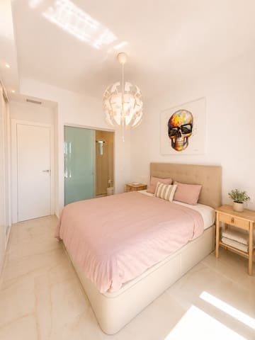 4 soveværelse Villa til salg i Lomas de Cabo Roig - Los Dolses, Orihuela - € 699.000 (Ref: 9983574)