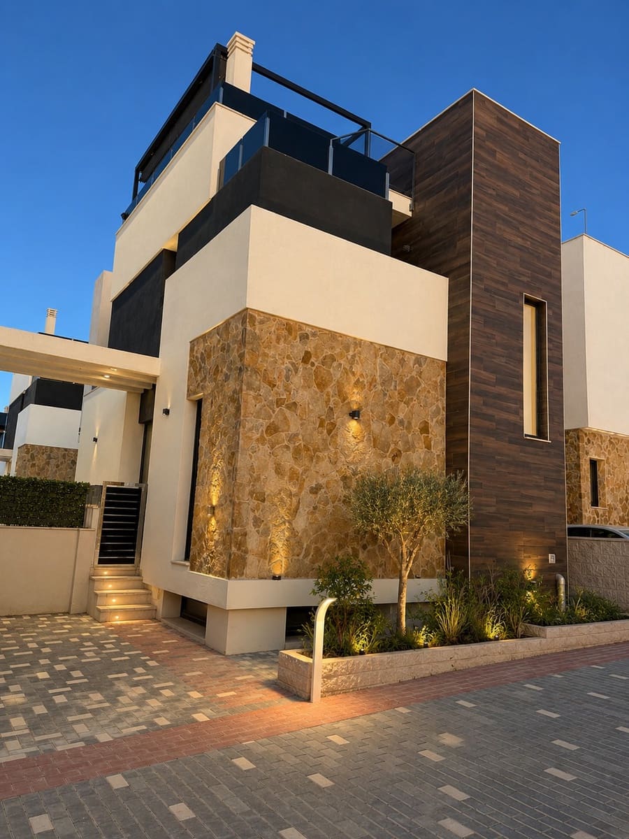 4 soveværelse Villa til salg i Orihuela Costa - € 699.000 (Ref: 9983574)