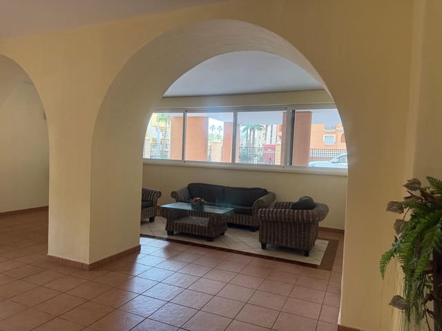 Ático de 4 habitaciones en Los Frutales, Torrevieja en venta - 495.000 € (Ref: 9983577)