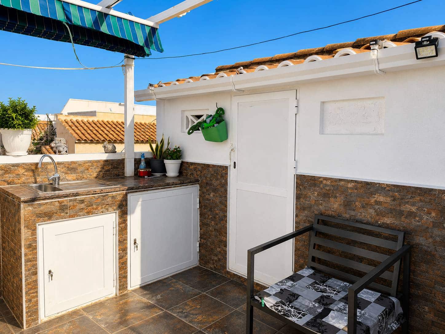 2 bedroom Bungalow for sale in Torrevieja - € 179,500 (Ref: 9983580)