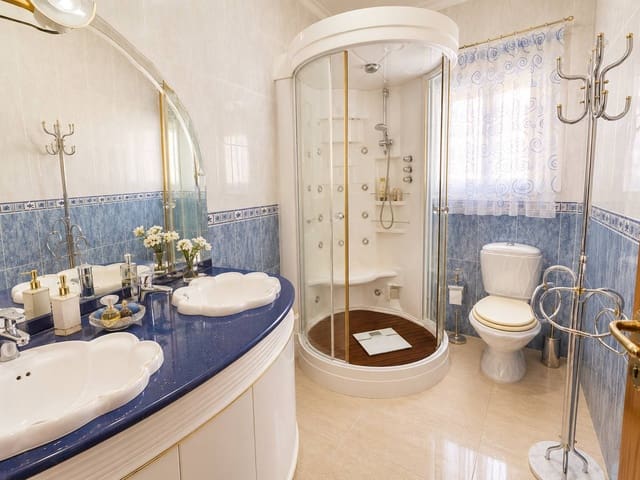 3 chambre Villa/Maison à vendre à Campoamor, Orihuela - 985 000 € (Ref: 9983581)