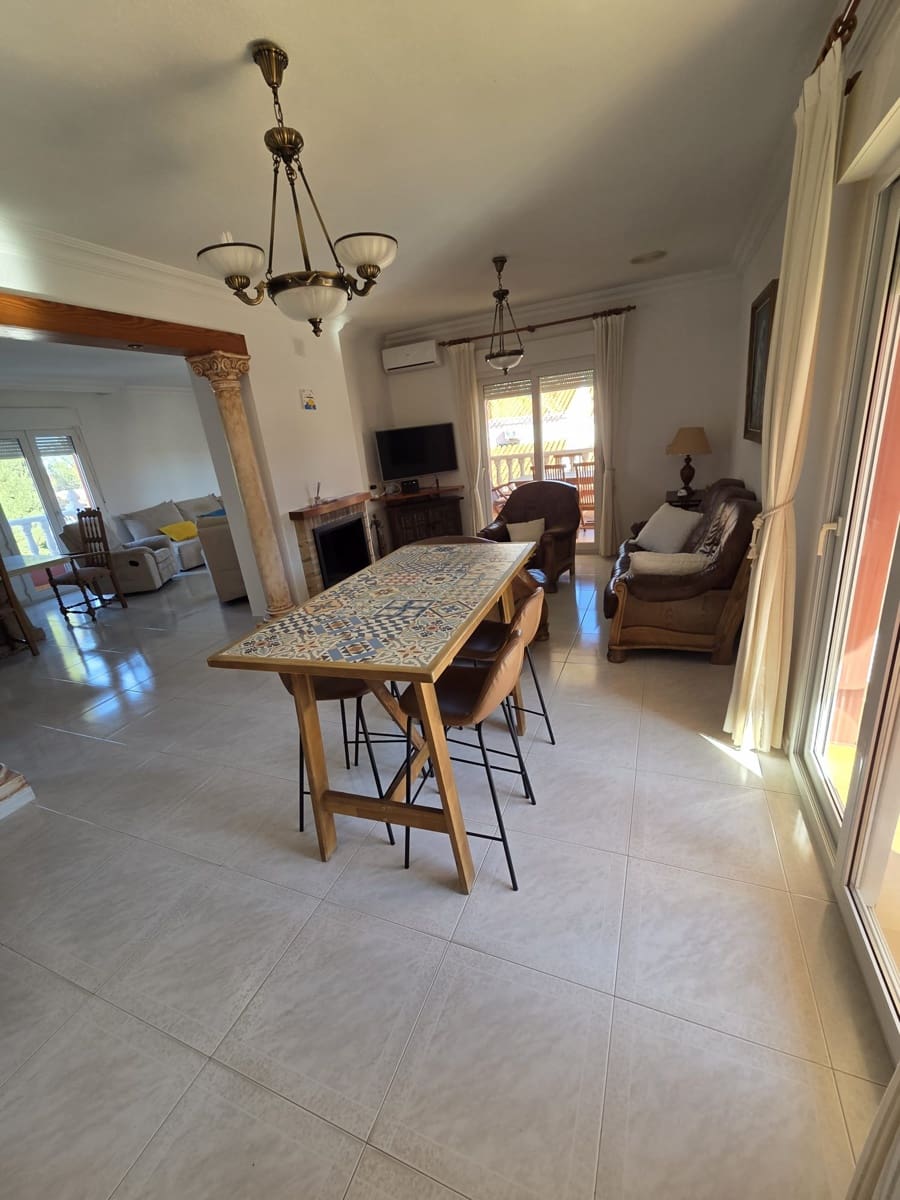 5 soveværelse Villa til salg i Orihuela Costa - € 860.000 (Ref: 9983582)