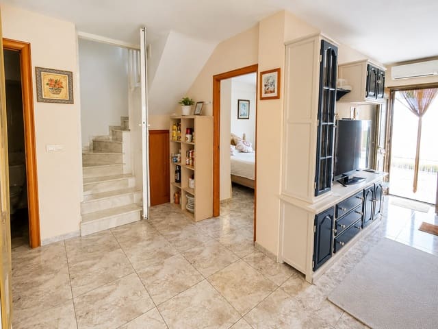 4 sypialnia Dom na sprzedaż w El Chaparral - La Siesta - La Torreta, Torrevieja - 189 000 € (Ref: 9983589)