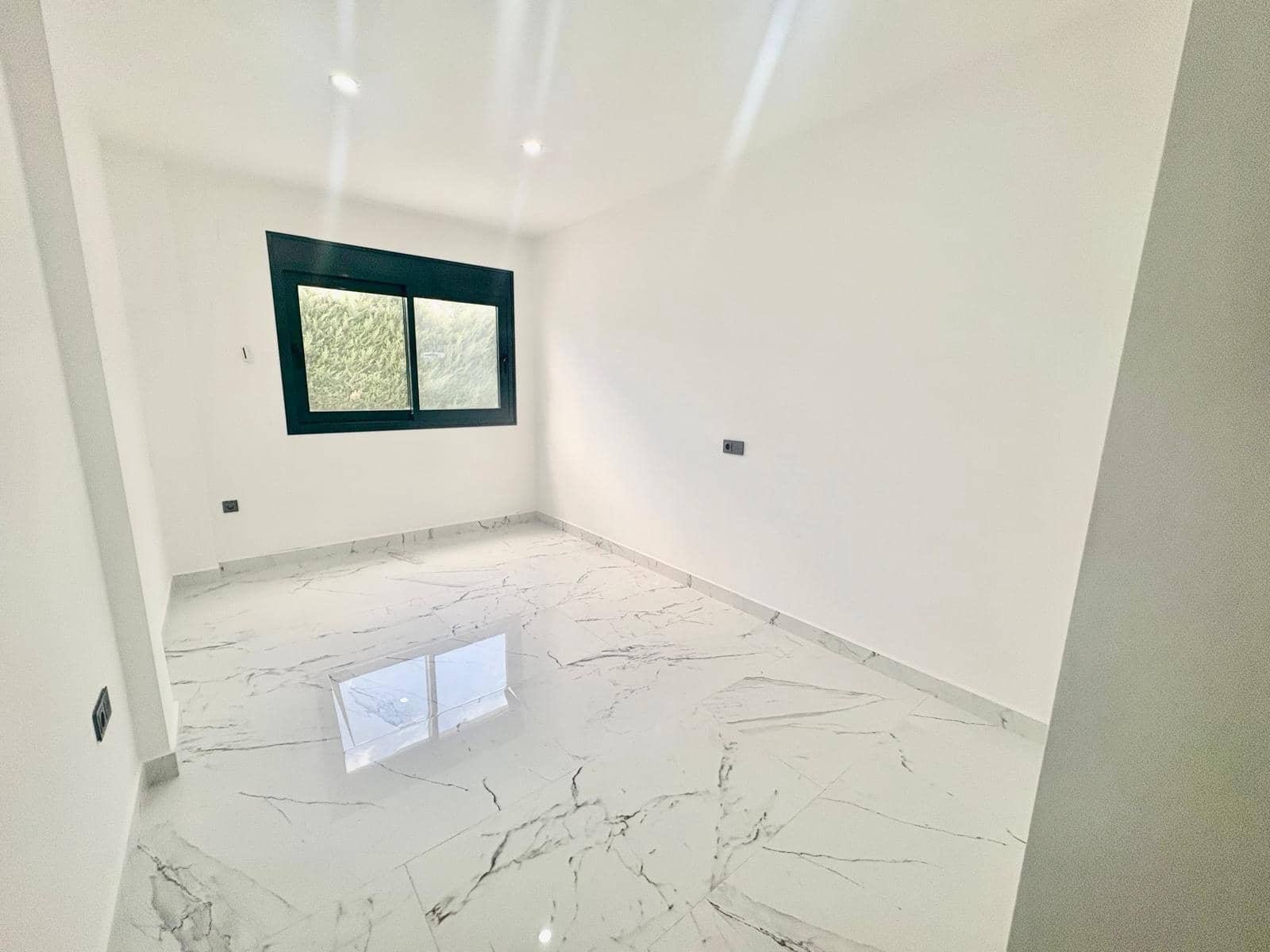 4 soveværelse Villa til salg i Orihuela Costa - € 985.000 (Ref: 9983596)