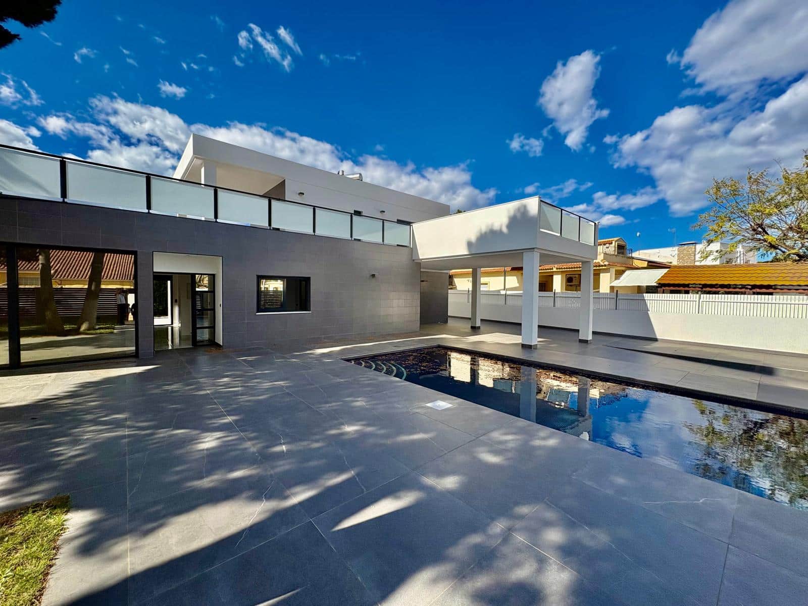 4 soveværelse Villa til salg i Orihuela Costa - € 985.000 (Ref: 9983596)