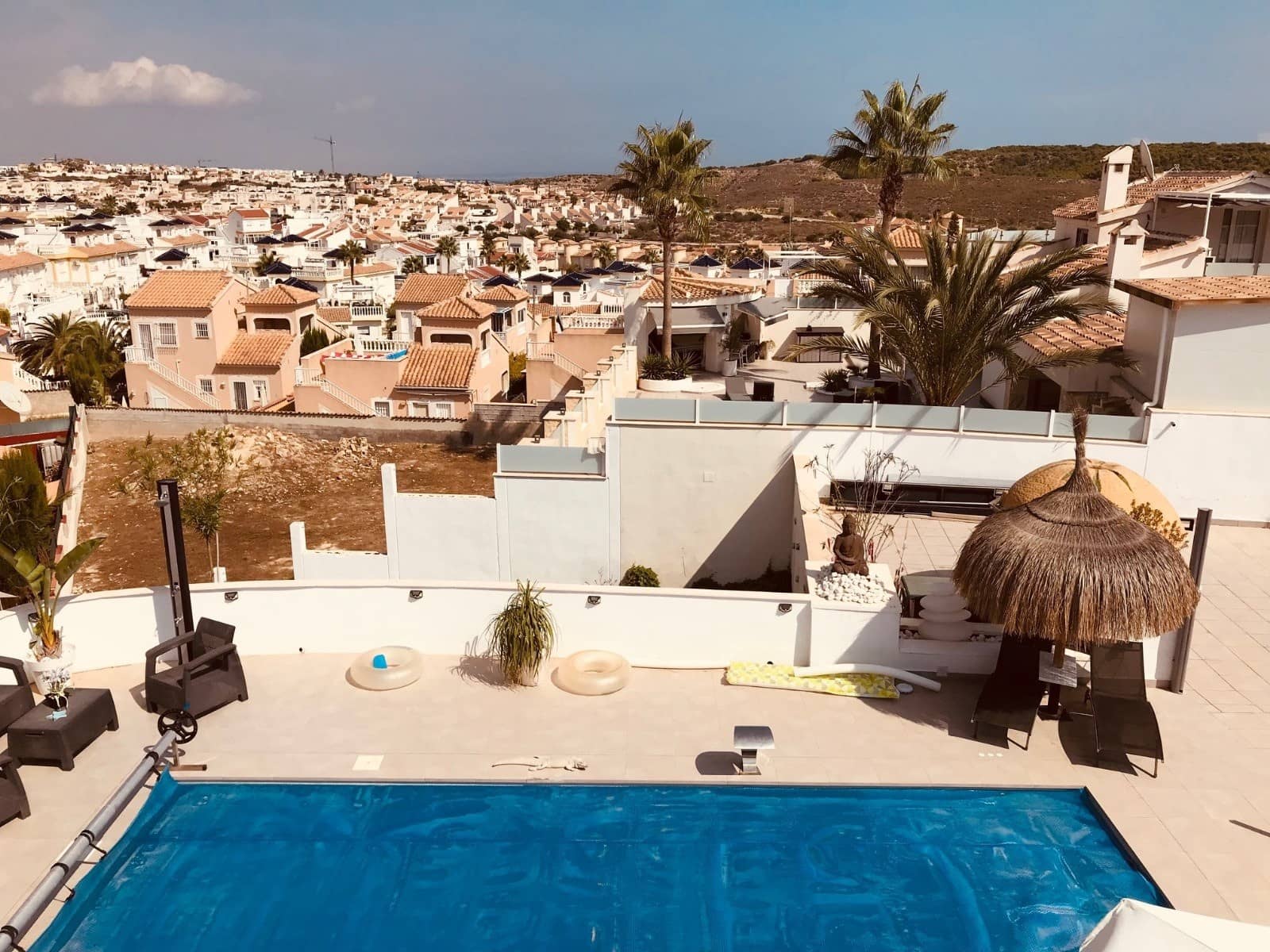 6 bedroom Villa for sale in Ciudad Quesada - € 685,000 (Ref: 9983604)