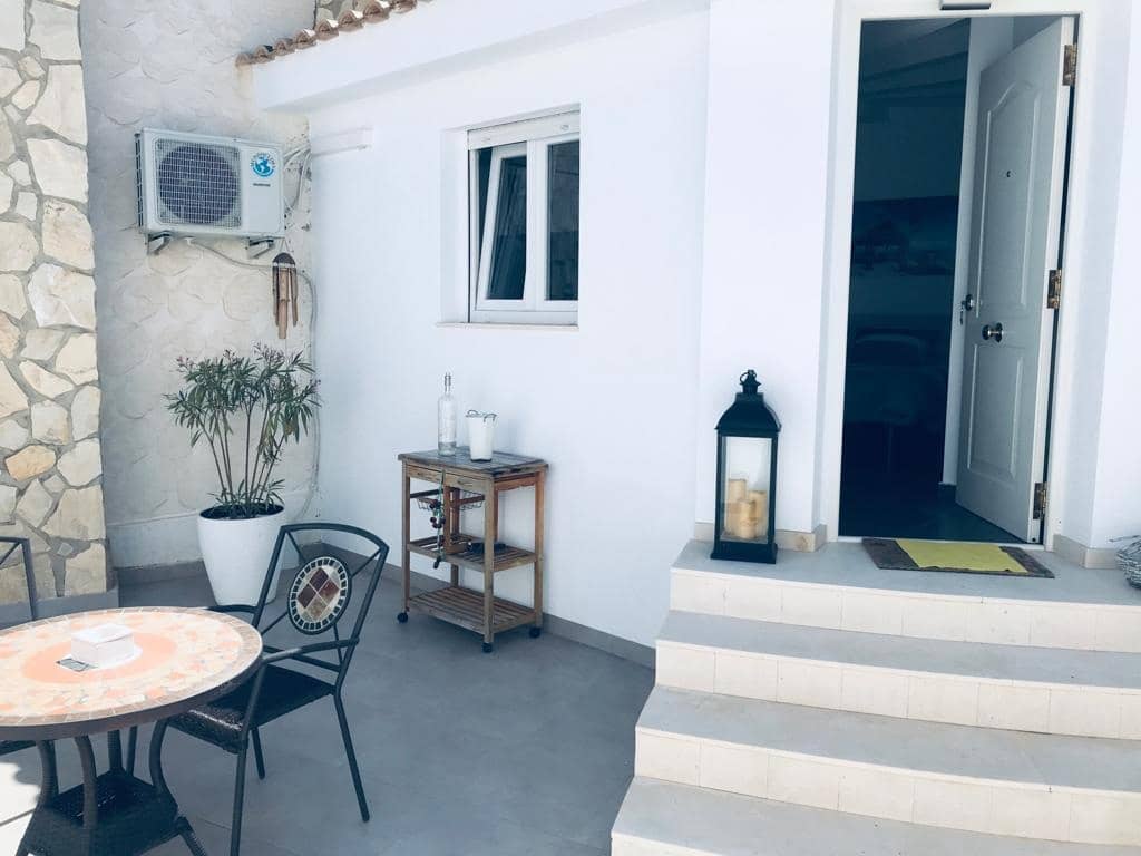 6 bedroom Villa for sale in Ciudad Quesada - € 685,000 (Ref: 9983604)