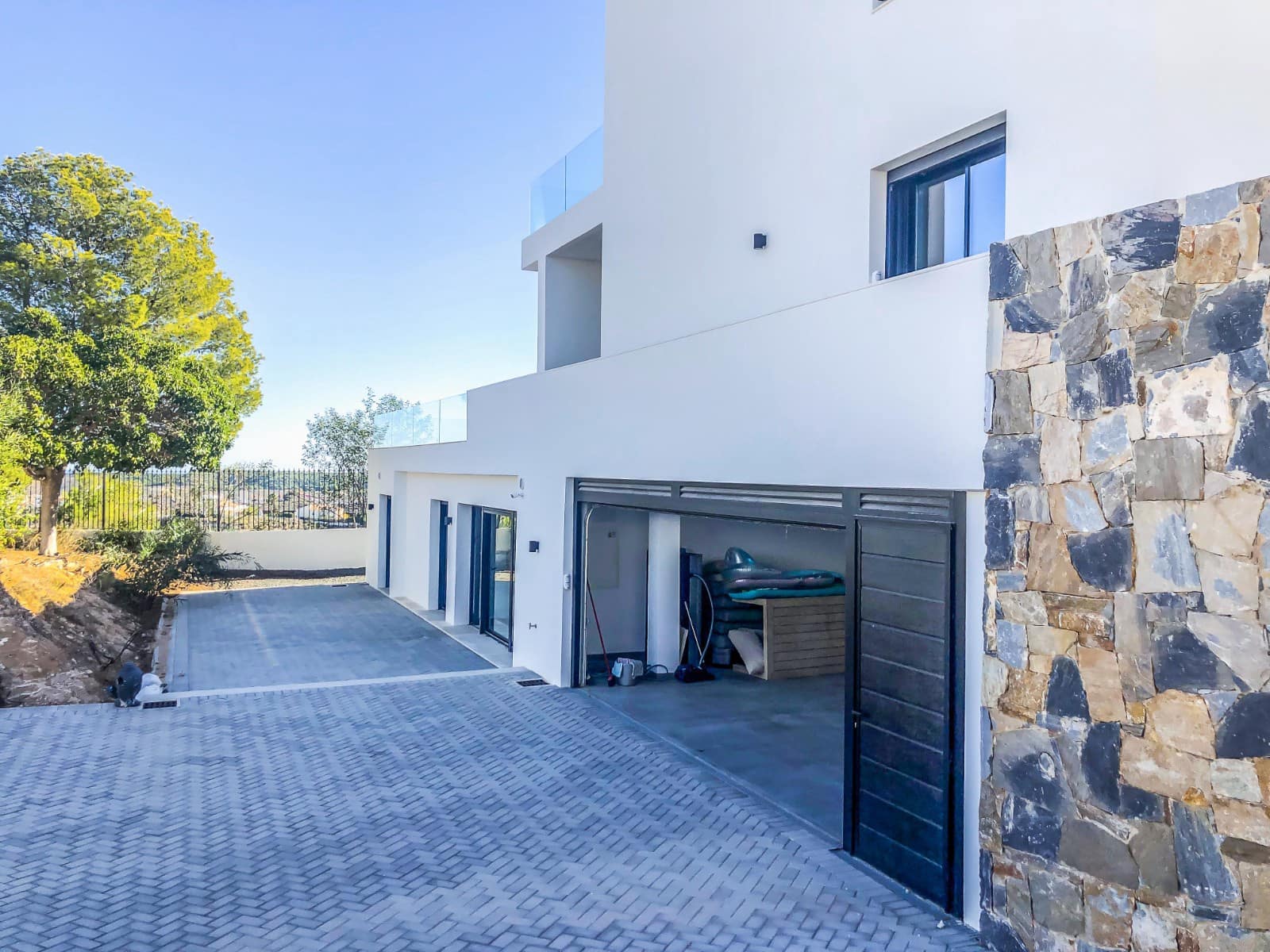 6 bedroom Villa for sale in Ciudad Quesada - € 2,300,000 (Ref: 9983609)