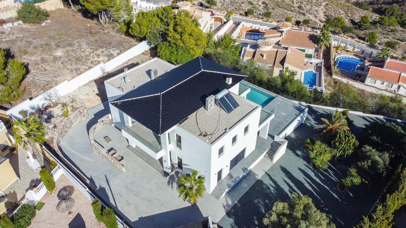 6 bedroom Villa for sale in Ciudad Quesada - € 2,300,000 (Ref: 9983609)