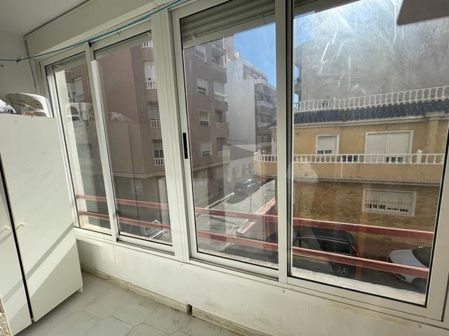 Leilighet til salgs i Centro - Muelle Pesquero, Torrevieja - € 77 260 (Ref: 9983613)