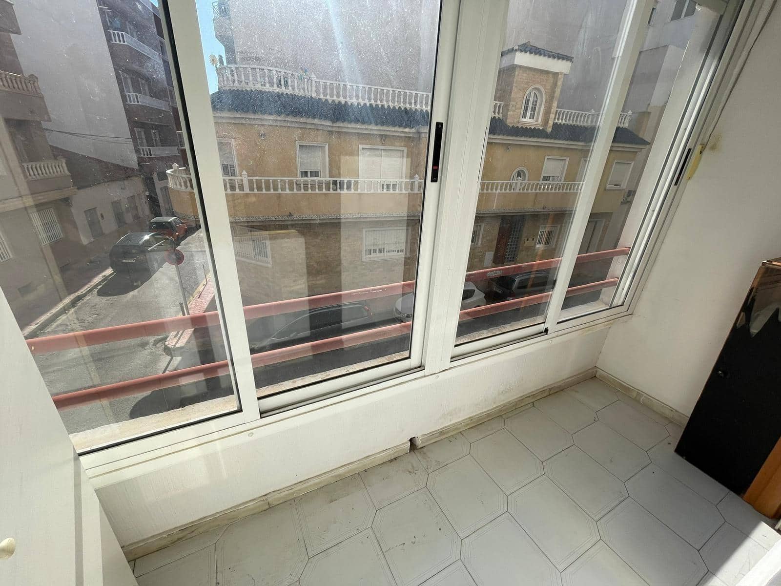 Apartamento para venda em Torrevieja - 77 260 € (Ref: 9983613)