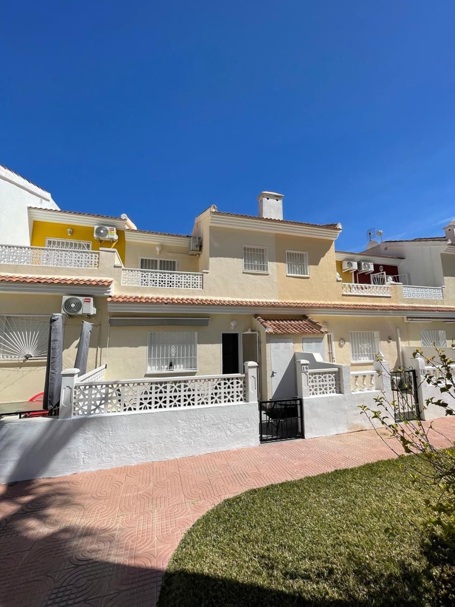 3 soveværelse Byhus til salg i Ciudad Quesada - € 239.900 (Ref: 9983617)