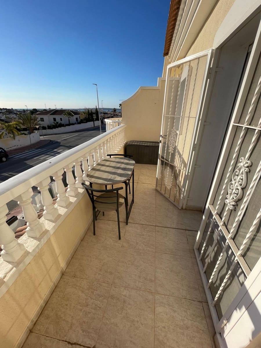 3 soveværelse Byhus til salg i Ciudad Quesada - € 239.900 (Ref: 9983617)