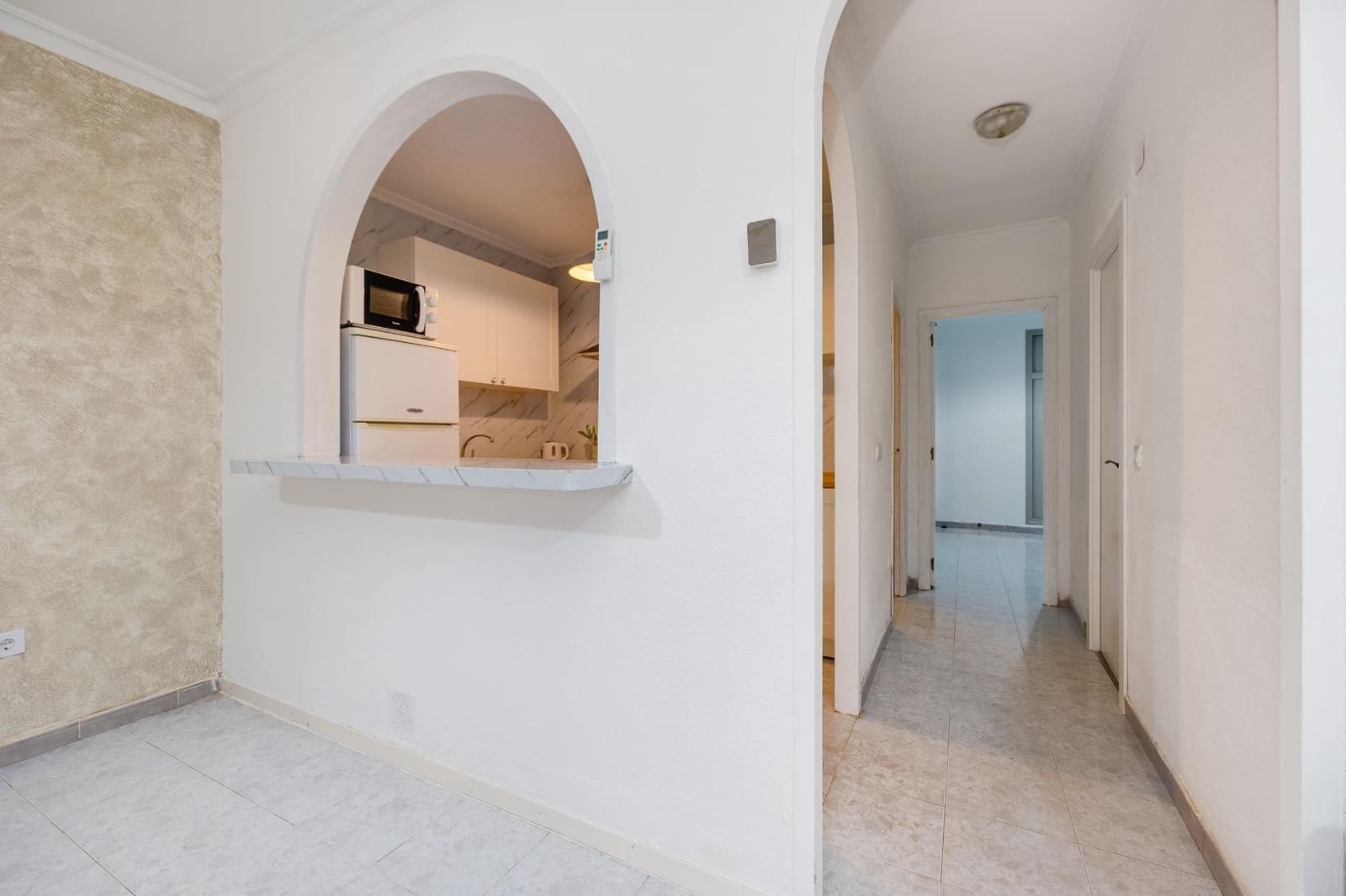 2 soveværelse Lejlighed til salg i Torrevieja - € 138.900 (Ref: 9983620)