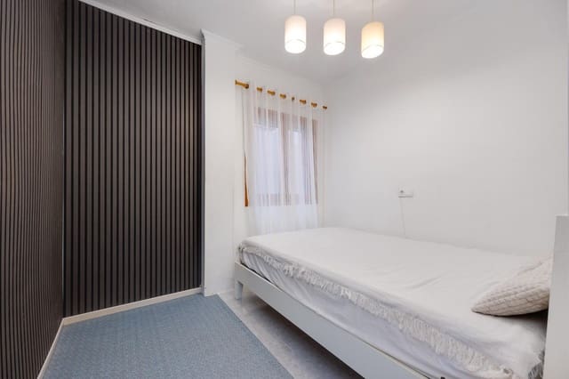 2 soveværelse Lejlighed til salg i Centro, Torrevieja - € 138.900 (Ref: 9983620)